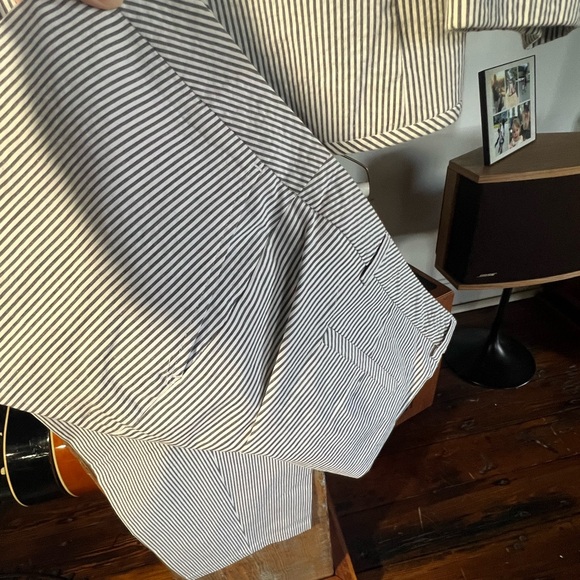 JNY Stretch Seersucker Blazer w/Pants,  Plus Size 18W, white w/gray stripe - Picture 7 of 11